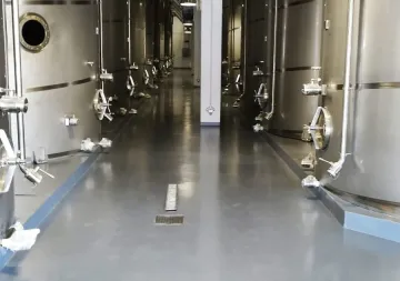 ВИНОДЕЛЬНЯ ПУРКАРЬ